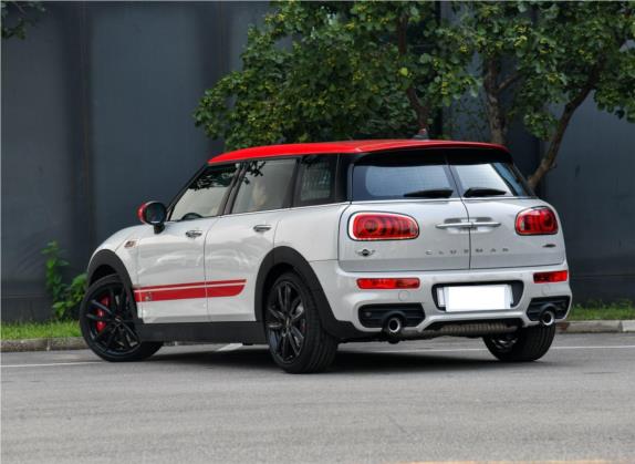 MINI JCW CLUBMAN 2017款 2.0T JOHN COOPER WORKS 极客 外观   斜后