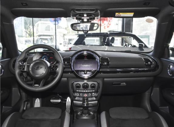 MINI JCW CLUBMAN 2022款 改款 2.0T JOHN COOPER WORKS ALL-IN 中控类   中控全图