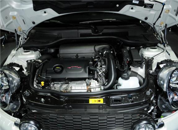 MINI JCW COUPE 2013款 1.6T JOHN COOPER WORKS 其他细节类   发动机舱