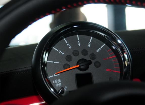 MINI JCW COUPE 2013款 1.6T JOHN COOPER WORKS 中控类   仪表盘