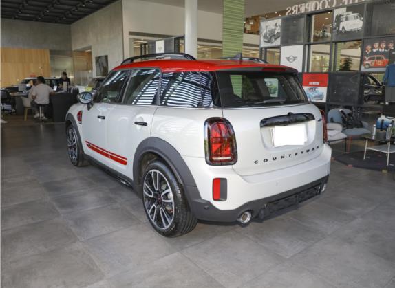 MINI JCW COUNTRYMAN 2023款 2.0T JOHN COOPER WORKS 外观   斜后