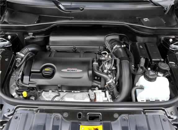 MINI JCW PACEMAN 2013款 1.6T JOHN COOPER WORKS ALL4 其他细节类   发动机舱