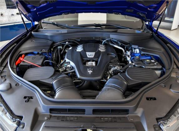 Levante 2018款 3.0T 经典版 其他细节类   发动机舱