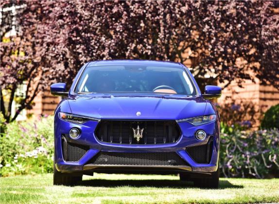 Levante 2019款 3.8T Trofeo版 外观   正前