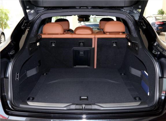 Levante 2019款 3.0T 豪华版 国VI 车厢座椅   后备厢