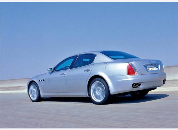 总裁 2006款 4.2L 运动版GT 外观   斜后