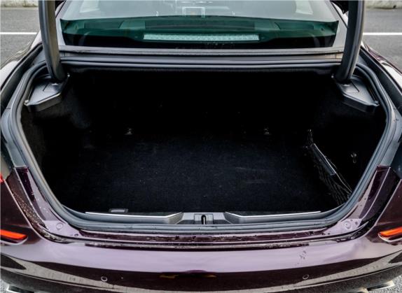 总裁 2015款 3.0T S Q4 车厢座椅   后备厢
