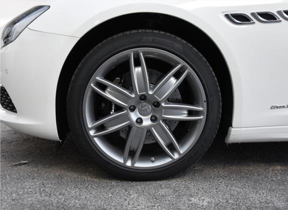 总裁 2018款 3.0T S Q4 豪华版 其他细节类   前轮
