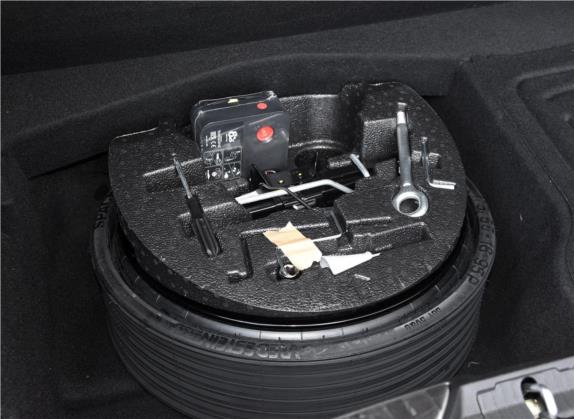 总裁 2018款 3.0T S Q4 豪华版 其他细节类   备胎