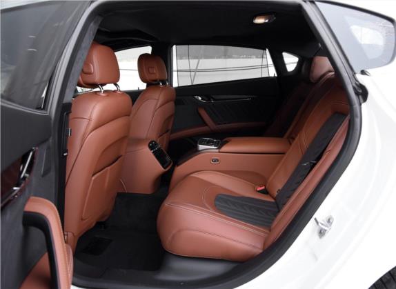 总裁 2018款 3.0T S Q4 豪华版 车厢座椅   后排空间