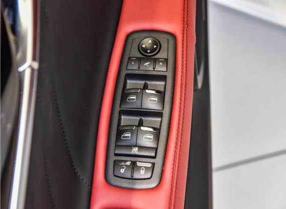 Ghibli 2022款 3.0T Modena 车厢座椅   门窗控制