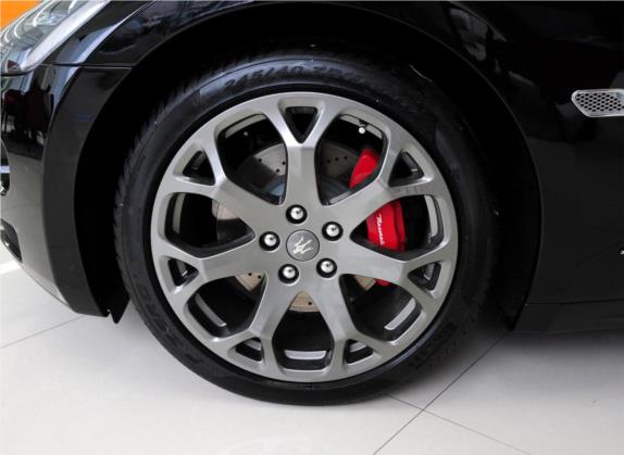 GranTurismo 2007款 4.2L 标准版 其他细节类   前轮