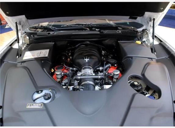GranTurismo 2009款 4.7L Sport Automatic 其他细节类   发动机舱