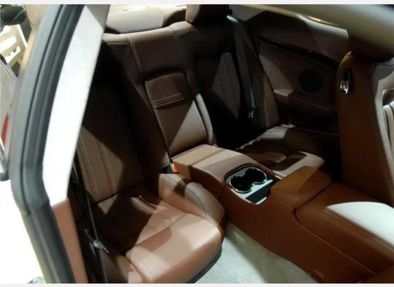 GranTurismo 2009款 4.7L Sport Automatic 车厢座椅   后排空间