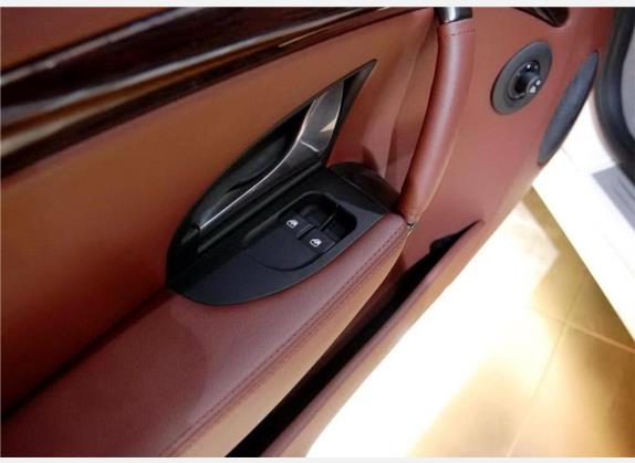 GranTurismo 2009款 4.7L Sport Automatic 车厢座椅   门窗控制