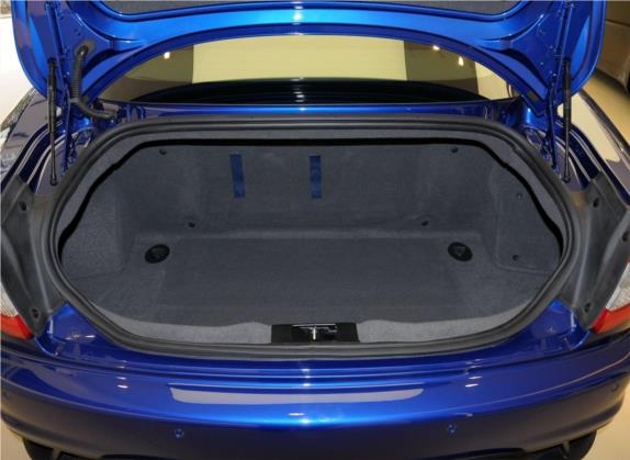 GranTurismo 2012款 4.7L MC Stradale 车厢座椅   后备厢