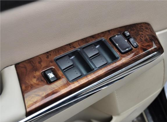 马自达8 2011款 2.3L 至尊版 车厢座椅   门窗控制