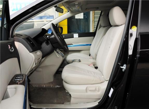 马自达8 2013款 2.5L 尊贵版 车厢座椅   前排空间