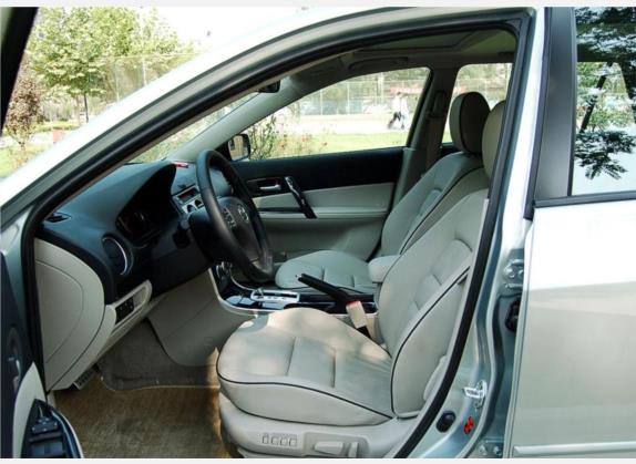 马自达6 2006款 Wagon 2.3L 自动型 车厢座椅   前排空间