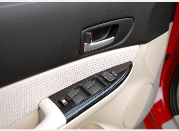 马自达6 2008款 2.0L 自动时尚型 车厢座椅   门窗控制