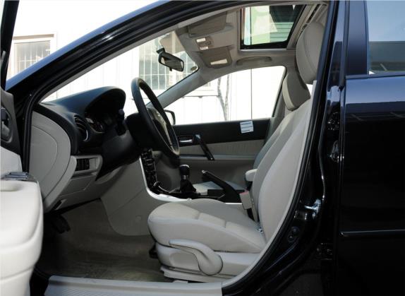 马自达6 2011款 2.0L 手动型 车厢座椅   前排空间