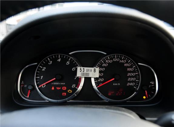 马自达6 2011款 2.0L 手动型 中控类   仪表盘