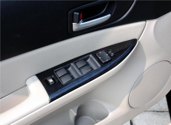 马自达6 2012款 2.0L 自动超豪华型 车厢座椅   门窗控制