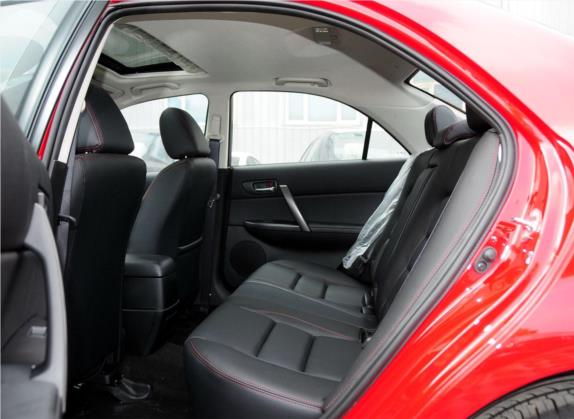 马自达6 2013款 2.0L 自动超豪华型 车厢座椅   后排空间