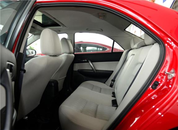 马自达6 2014款 2.0L 自动经典型 车厢座椅   后排空间