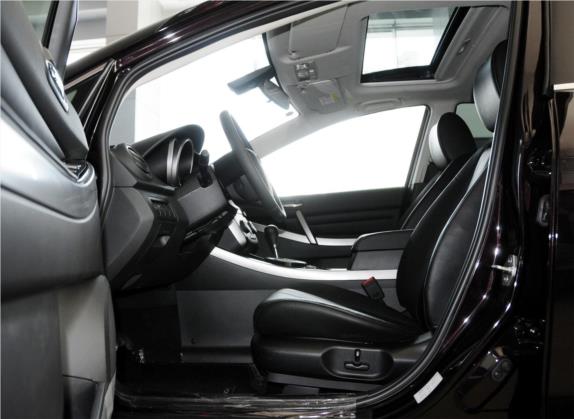 马自达CX-7 2014款 2.5L 2WD 尊贵版 车厢座椅   前排空间