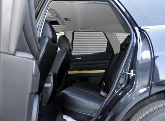 马自达CX-7 2014款 2.5L 2WD 豪华版 车厢座椅   后排空间