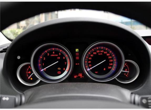 睿翼 2010款 轿跑 2.0L 自动豪华版 中控类   仪表盘
