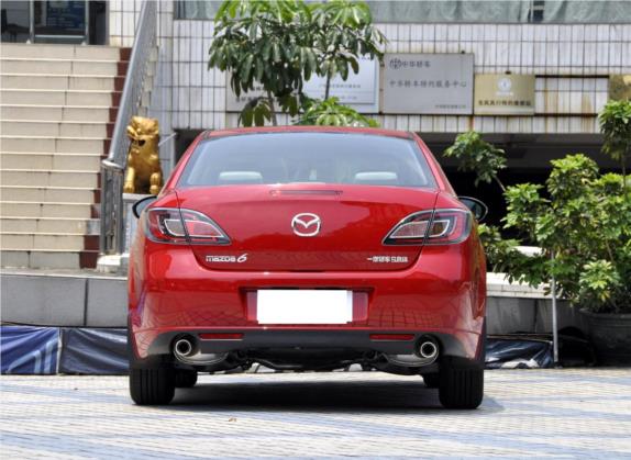 睿翼 2012款 2.0L 自动精英版 外观   正后