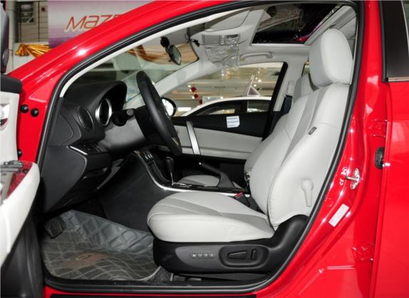 睿翼 2012款 2.0L 自动豪华版 车厢座椅   前排空间