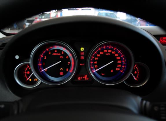 睿翼 2012款 轿跑 2.0L 自动精英版 中控类   仪表盘