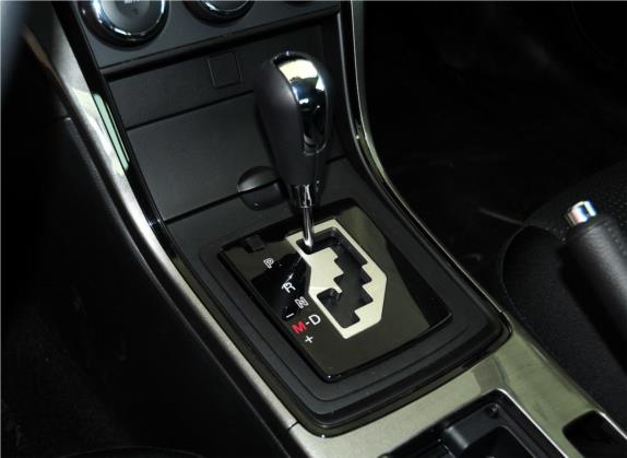睿翼 2012款 轿跑 2.0L 自动精英版 中控类   挡把