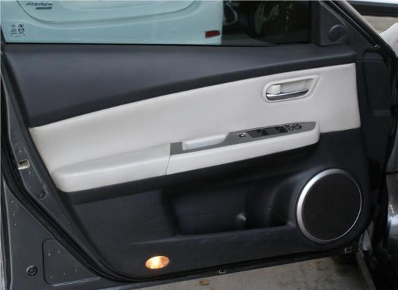 睿翼 2015款 2.0L 自动豪华版 车厢座椅   前门板