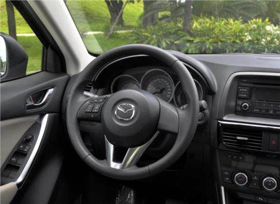 马自达CX-5(进口) 2012款 2.0L 两驱舒适版 中控类   驾驶位