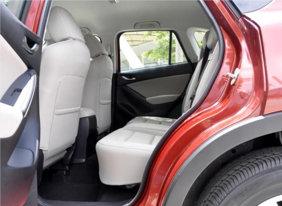 马自达CX-5(进口) 2012款 2.0L 两驱舒适版 车厢座椅   后排空间
