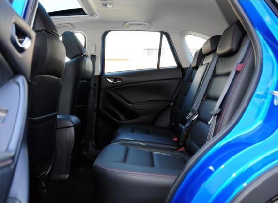 马自达CX-5(进口) 2012款 2.0L 四驱尊贵版 车厢座椅   后排空间