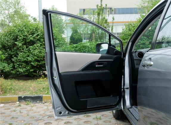 马自达5 2013款 2.0L 手动舒适型 车厢座椅   前门板