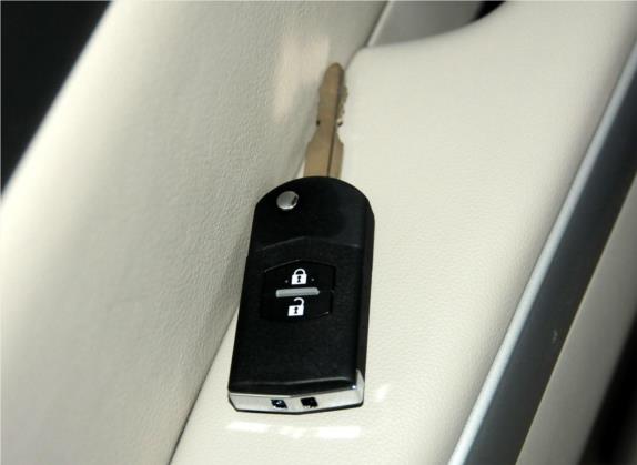 马自达5 2013款 2.0L 自动舒适型 其他细节类   钥匙