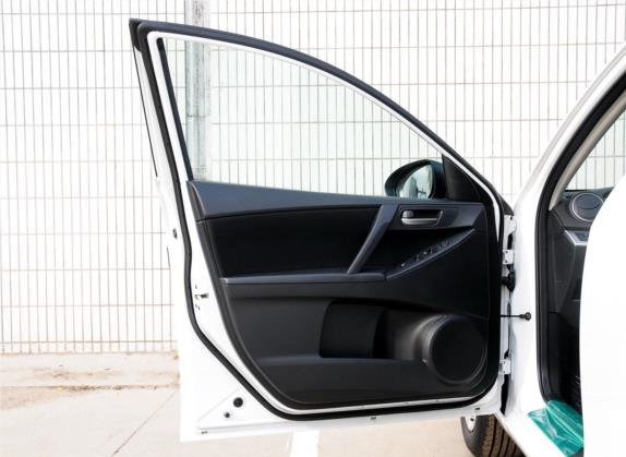 马自达3星骋 2013款 三厢 1.6L 手动精英型 车厢座椅   前门板