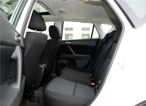 马自达3星骋 2013款 两厢 1.6L 自动精英型 车厢座椅   后排空间