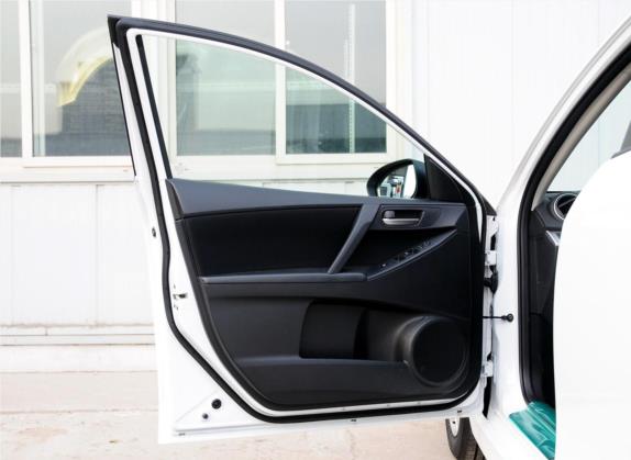 马自达3星骋 2013款 两厢 1.6L 自动精英型 车厢座椅   前门板