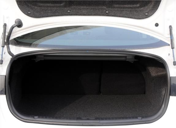 马自达3星骋 2013款 三厢 1.6L 自动精英型 车厢座椅   后备厢