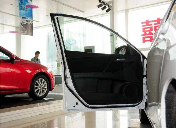 马自达3星骋 2015款 三厢 1.6L 自动精英型 车厢座椅   前门板