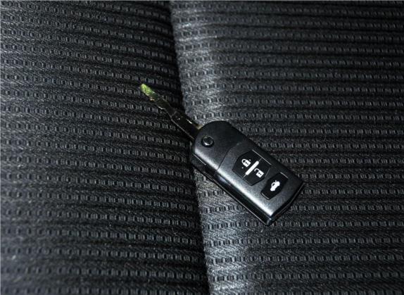 马自达3星骋 2015款 三厢 2.0L 自动运动型 其他细节类   钥匙