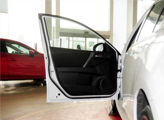 马自达3星骋 2015款 三厢 2.0L 自动运动型 车厢座椅   前门板