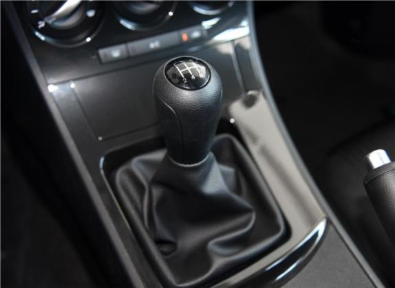 马自达3星骋 2015款 两厢 1.6L 手动舒适型 中控类   挡把
